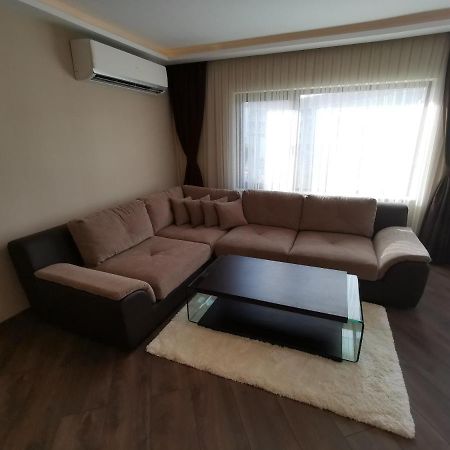 City Center Lux Apartment Varna Ngoại thất bức ảnh