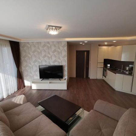 City Center Lux Apartment Varna Ngoại thất bức ảnh