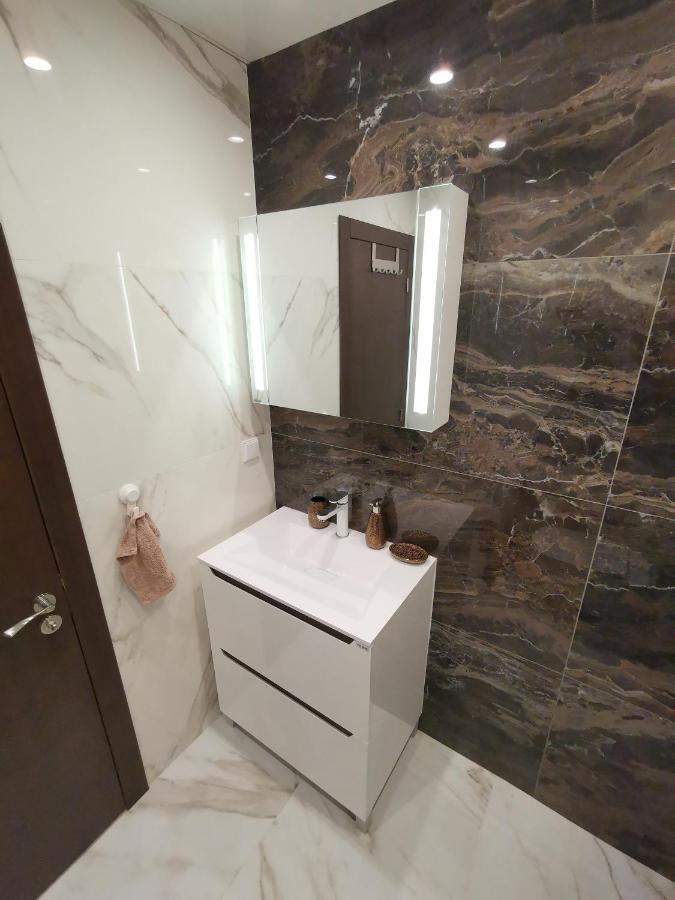 City Center Lux Apartment Varna Ngoại thất bức ảnh