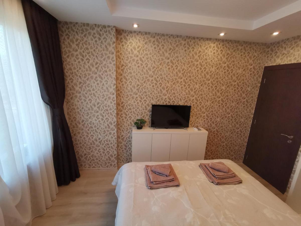 City Center Lux Apartment Varna Ngoại thất bức ảnh